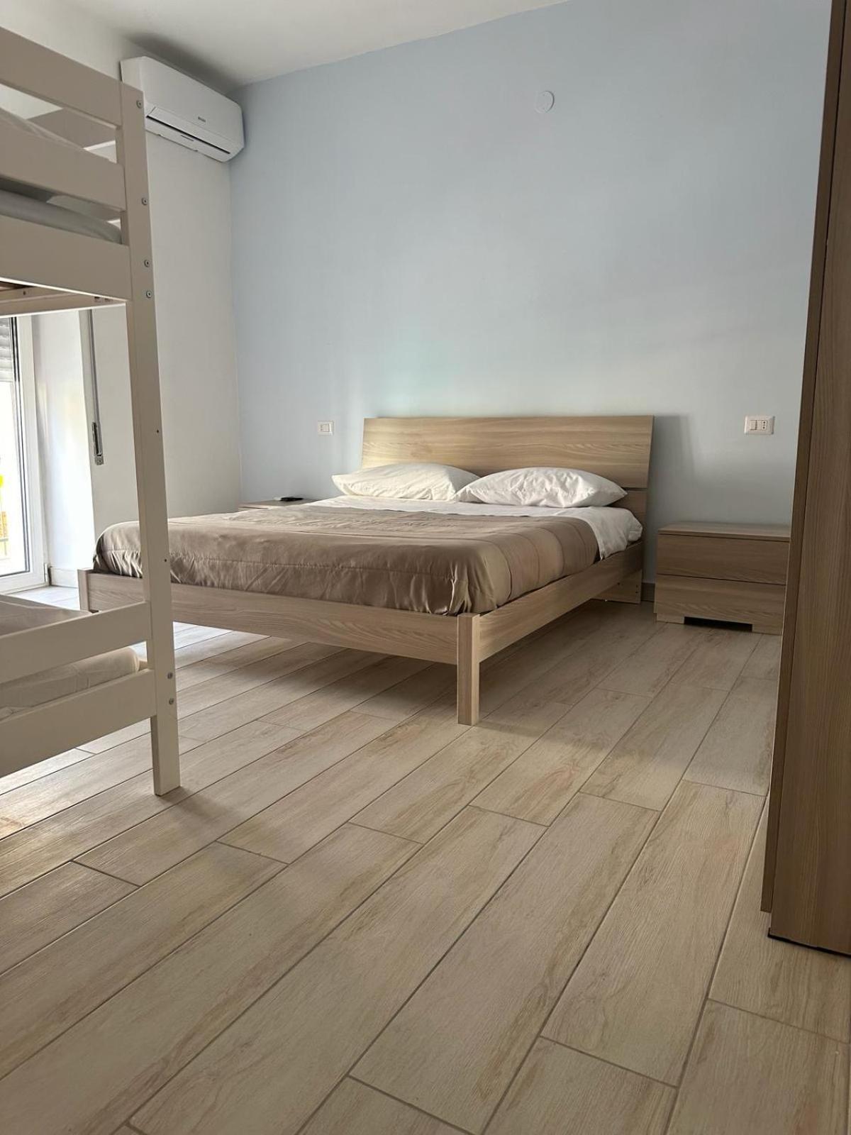 Appartement Rent House Scauri à Minturno Extérieur photo